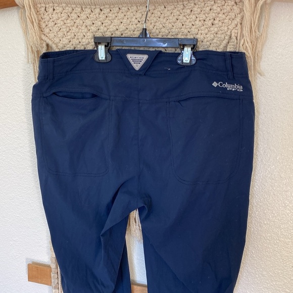 Columbia women’s lightweight pants 10 - Picture 3 of 6
